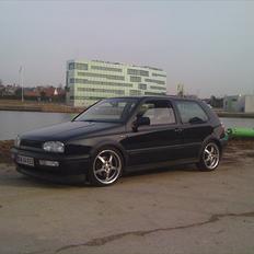 VW GOLF GTI-EDITION TIL SALG