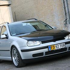 VW Golf 4 variant TDI solgt