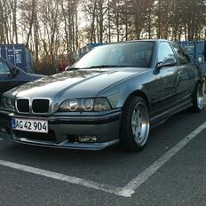 BMW E36 320i *SOLGT*