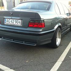 BMW E36 320i *SOLGT*