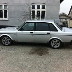 Volvo 240 gl Solgt