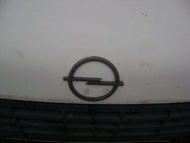 Opel KADETT E 1.3s SOLGT :) billede 5