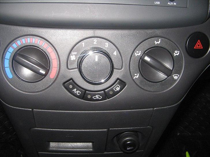 Chevrolet aveo TOTAL SKADET billede 7