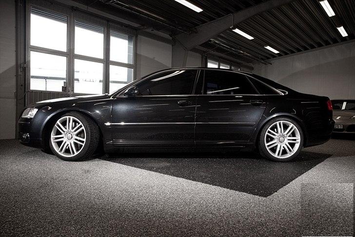 Audi A8 6,0 W12 (STJÅLET) billede 2