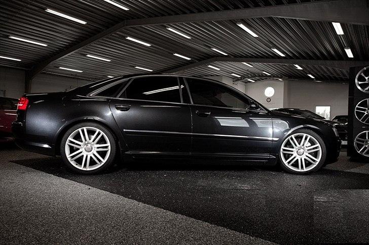 Audi A8 6,0 W12 (STJÅLET) billede 4