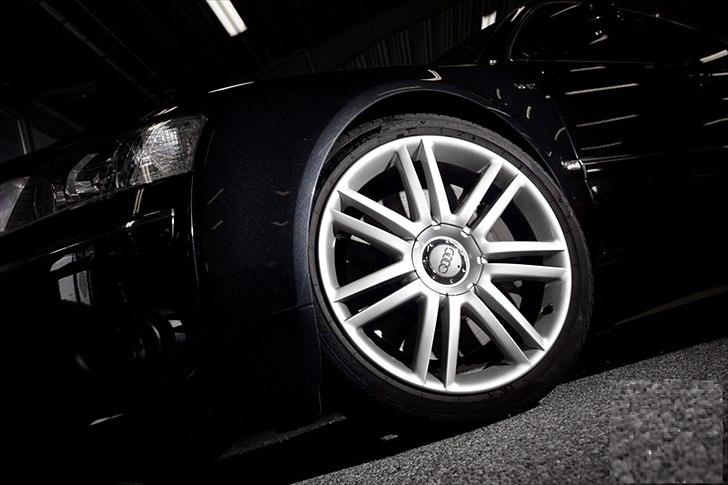 Audi A8 6,0 W12 (STJÅLET) billede 6