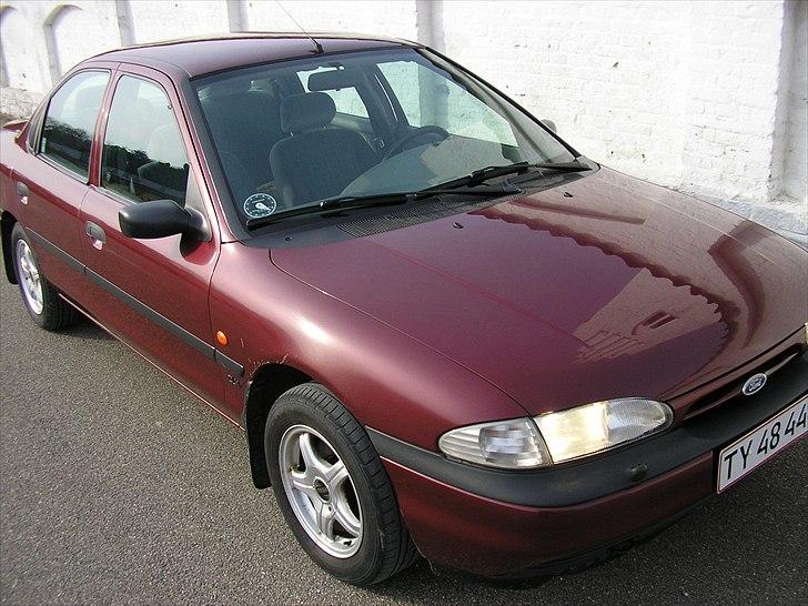 Ford mondeo clx (solgt) billede 3