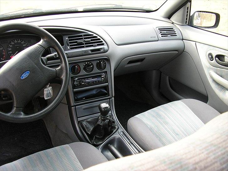 Ford mondeo clx (solgt) billede 9