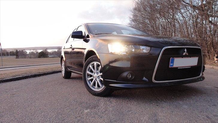 Mitsubishi Lancer Sportback billede 1