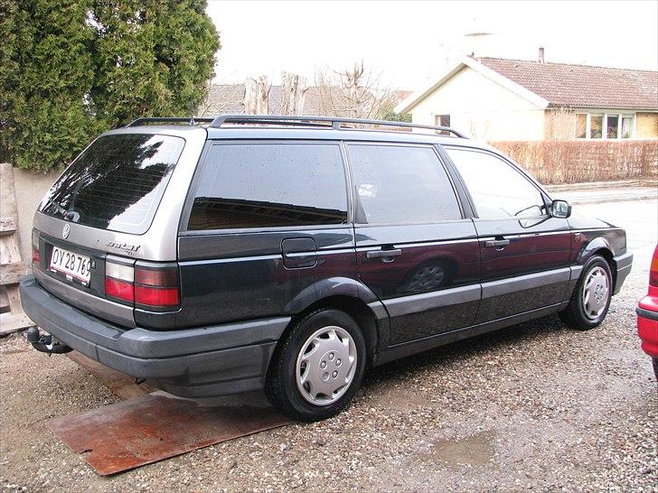 VW Passat 2,0 SOLGT billede 2