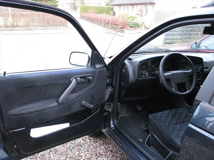 VW Passat 2,0 SOLGT billede 5