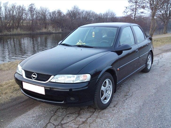 Opel Vectra (solgt) billede 1