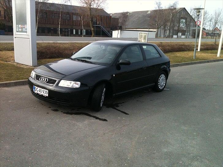 Audi A3 1.6 billede 1