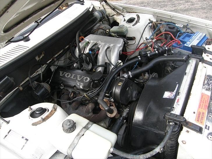 Volvo 240 GLT  billede 9