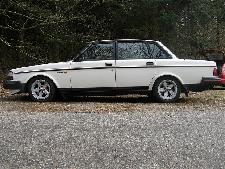 Volvo 240 GLT  billede 17