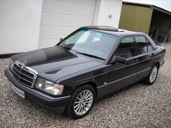 Mercedes Benz W201 190E 2,6 "Baby-Benz" SOLGT billede 1