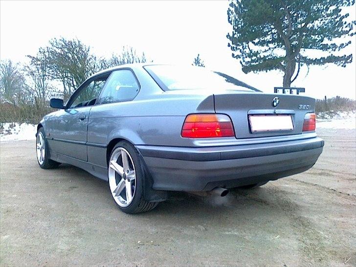 BMW E36 Coupe 320i (Til salg) billede 8