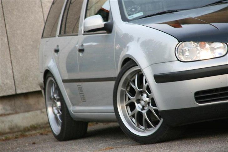 VW Golf 4 variant TDI solgt billede 5