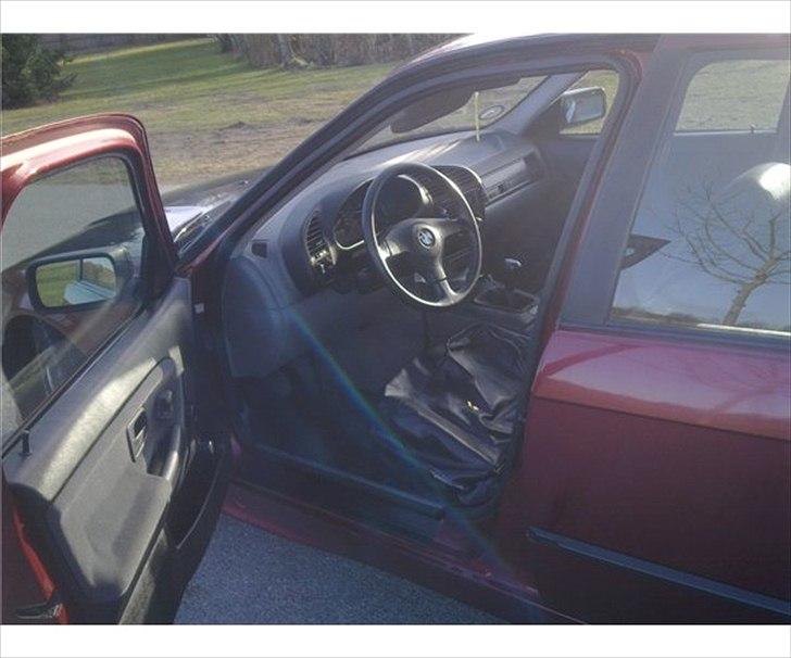 BMW 325i e36 (SOLGT) billede 6
