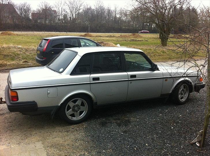 Volvo 240 gl Solgt billede 2