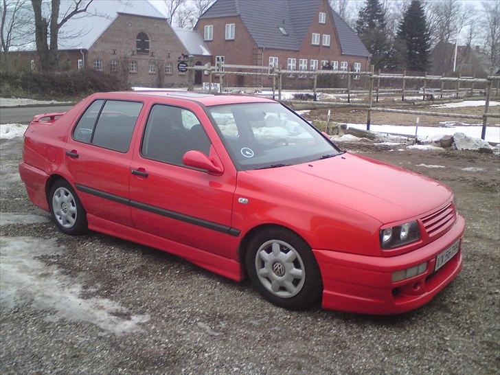 VW vento 1,8 CLX (DØD) billede 6