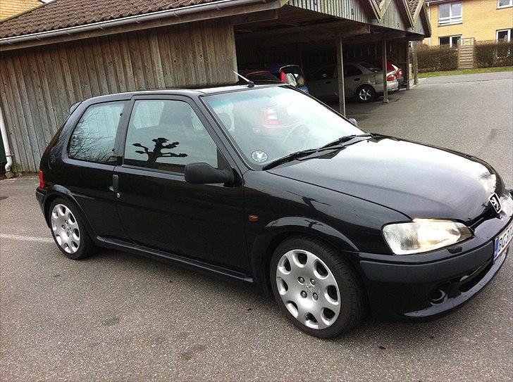 Peugeot 106 1,6 Rallye [Tidl. bil] billede 3