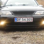 Opel Vectra Edition 100