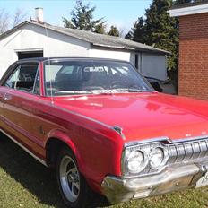 Amerikaner Dodge Monaco hardtop 