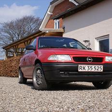 Opel Astra 1.6