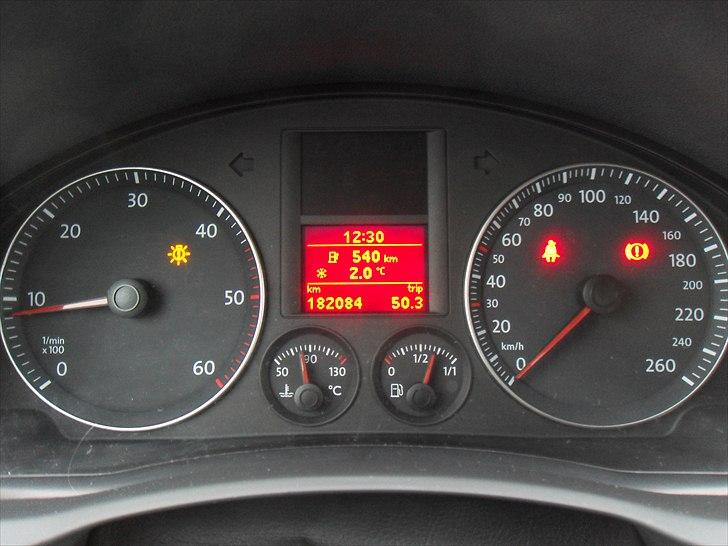 VW Golf 5 (totalskadet) billede 6