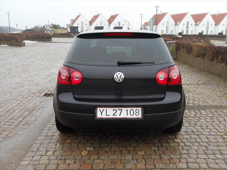 VW Golf 5 (totalskadet) billede 4