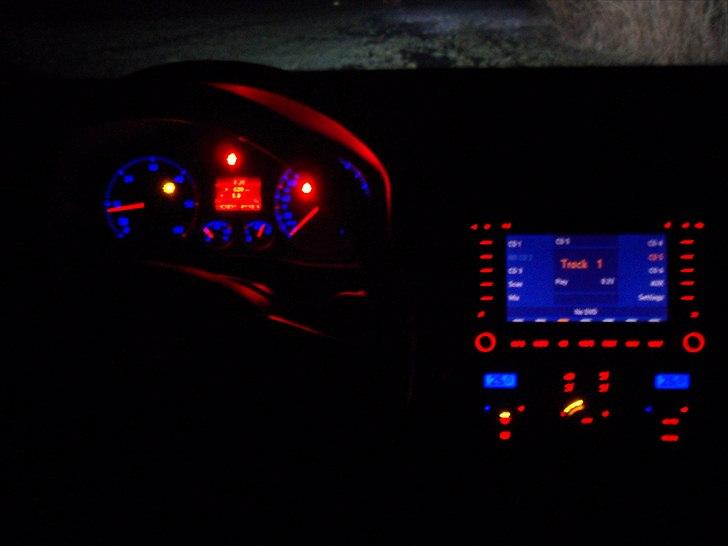 VW Golf 5 (totalskadet) billede 5