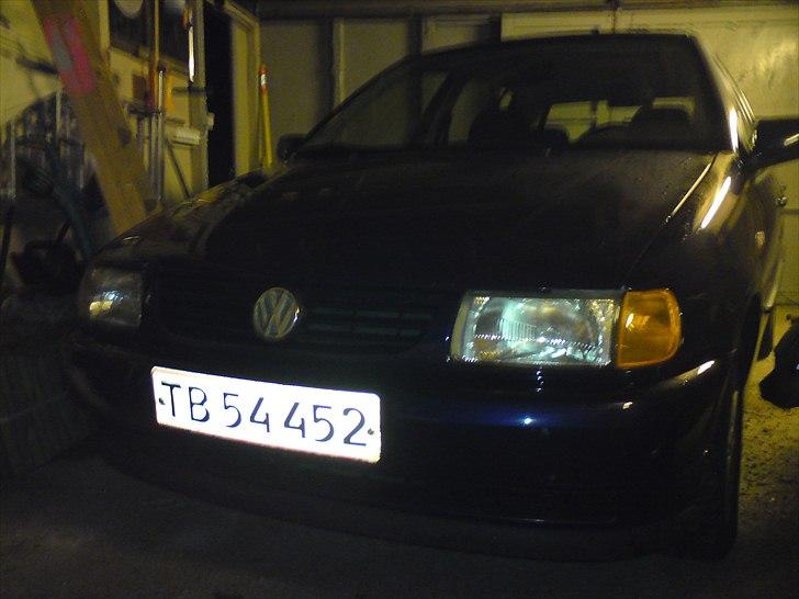 VW Polo 6N 1,6 5 døre. 1998. (SOLGT) - Sådan så den ud, den jeg fik den hjem... Rigtig dame bil ;-) billede 8