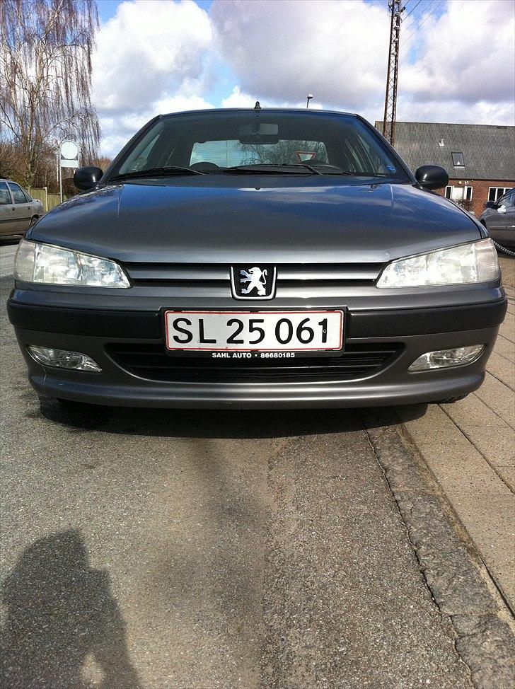 Peugeot 406 billede 1