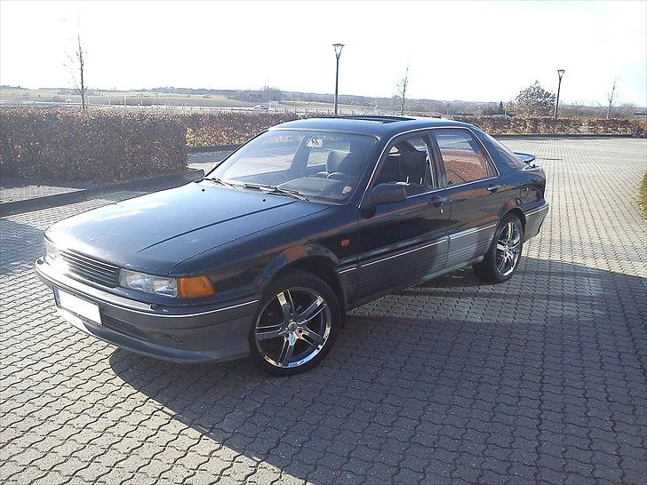 Mitsubishi Galant billede 2