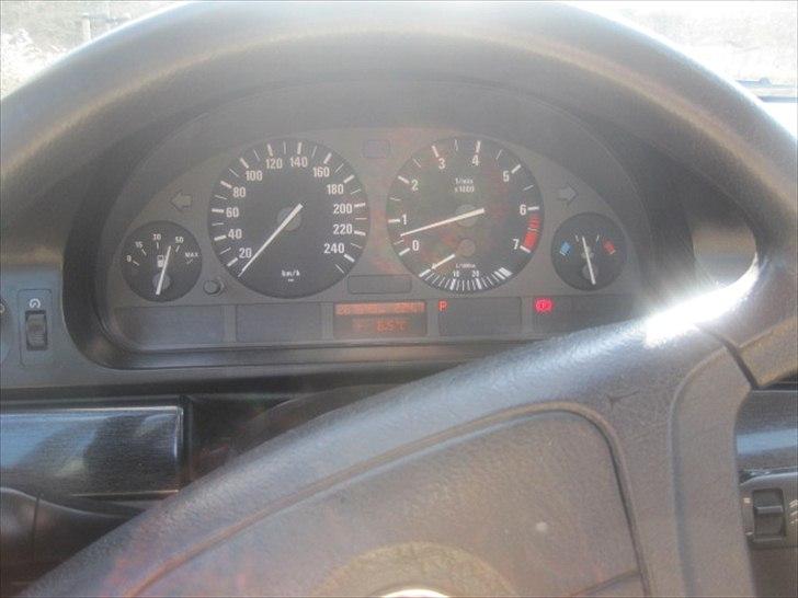 BMW 523I Byttet væk billede 9