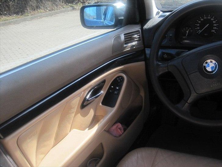 BMW 523I Byttet væk billede 10