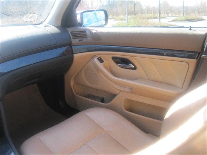 BMW 523I Byttet væk billede 11