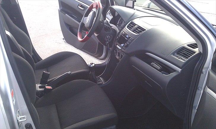 Suzuki SWIFT billede 12