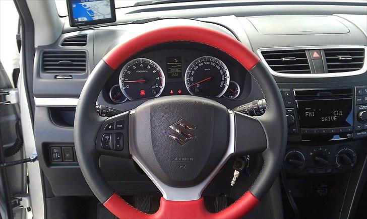 Suzuki SWIFT billede 14