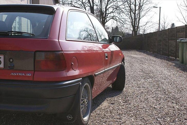 Opel Astra 1.6 billede 11