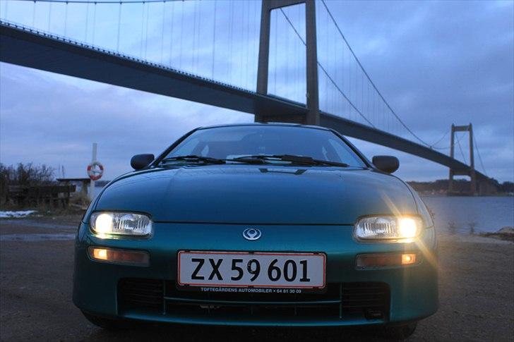 Mazda 323f ba billede 15