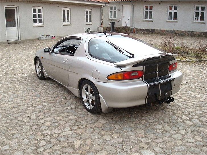 Mazda MX-3 1,8 V6 billede 4