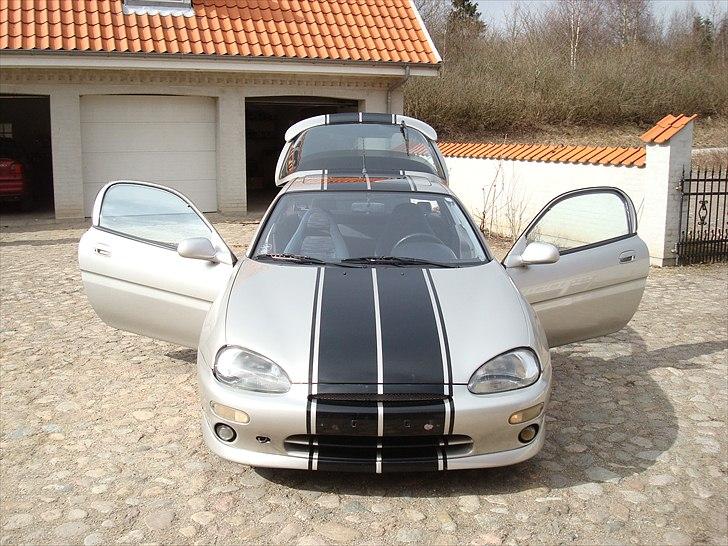 Mazda MX-3 1,8 V6 billede 9