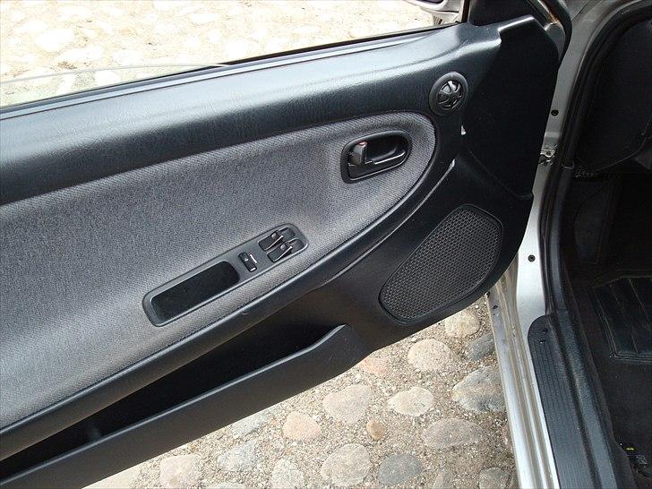 Mazda MX-3 1,8 V6 billede 14