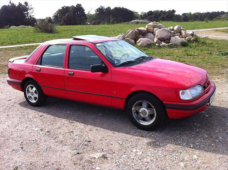 Ford Sierra 2.0i CLX SOLGT!  billede 8