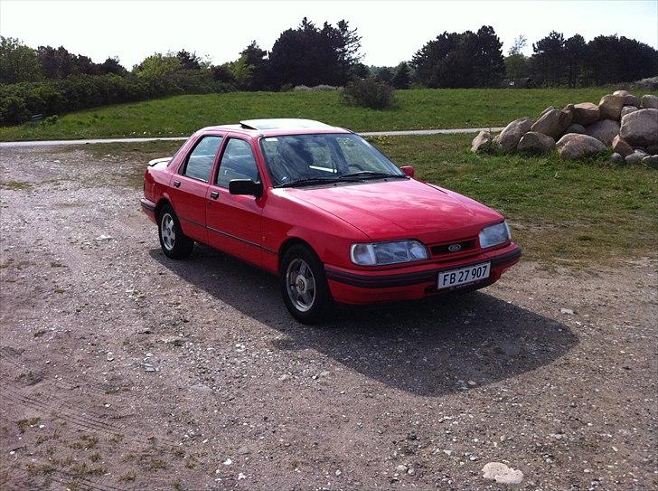 Ford Sierra 2.0i CLX SOLGT!  billede 11