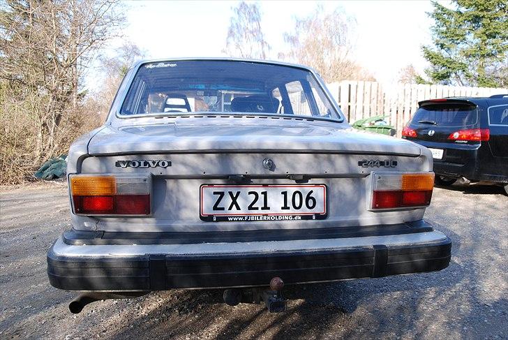 Volvo 244 DL billede 6