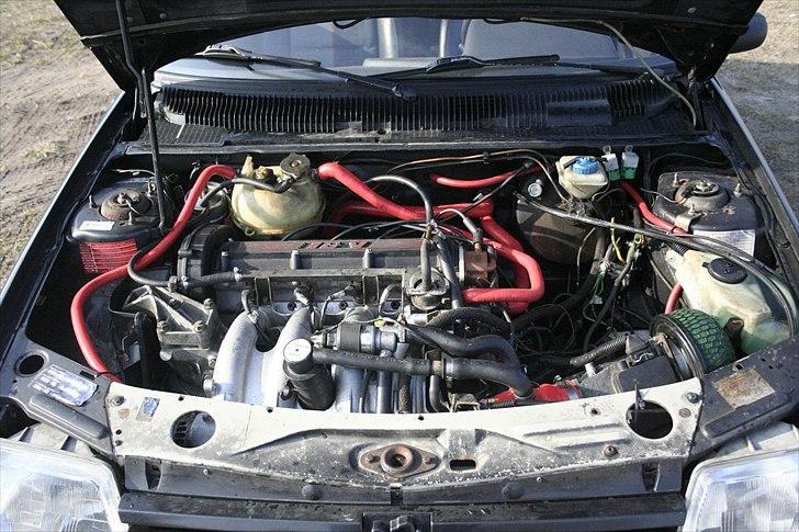 Peugeot 205 1.9 gti mi16 billede 6