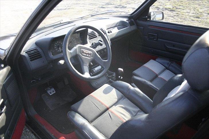 Peugeot 205 1.9 gti mi16 billede 11